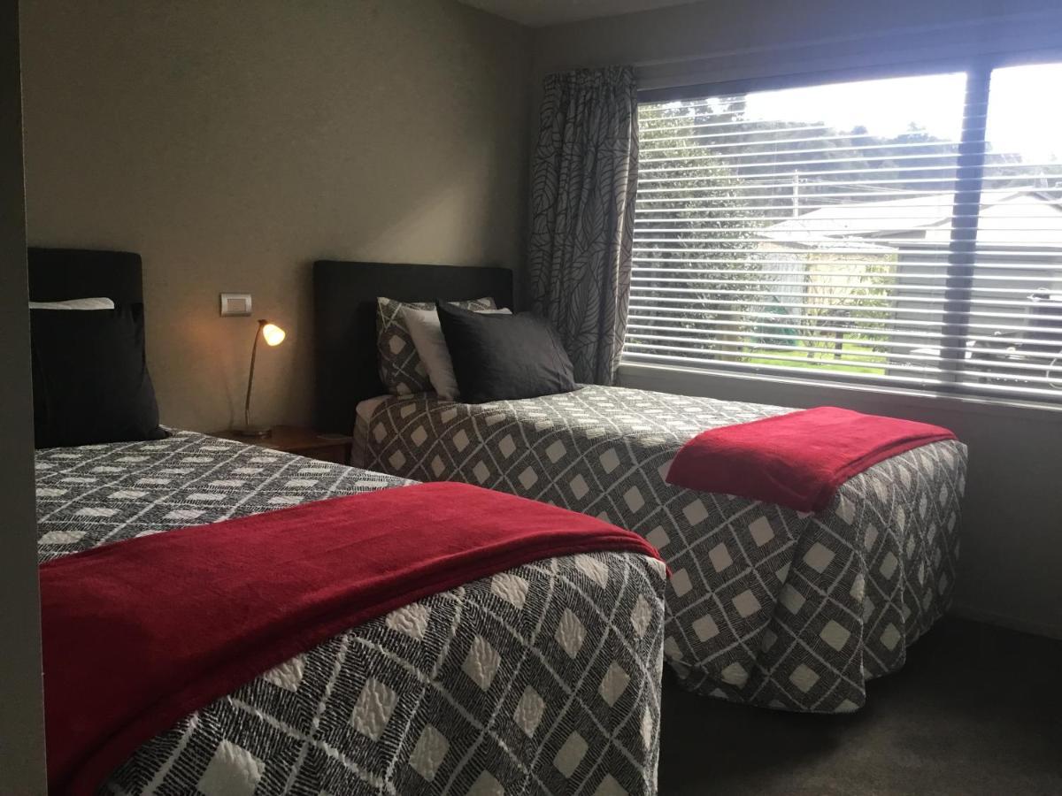 Bay Breeze Accommodation Cooks Beach Eksteriør bilde