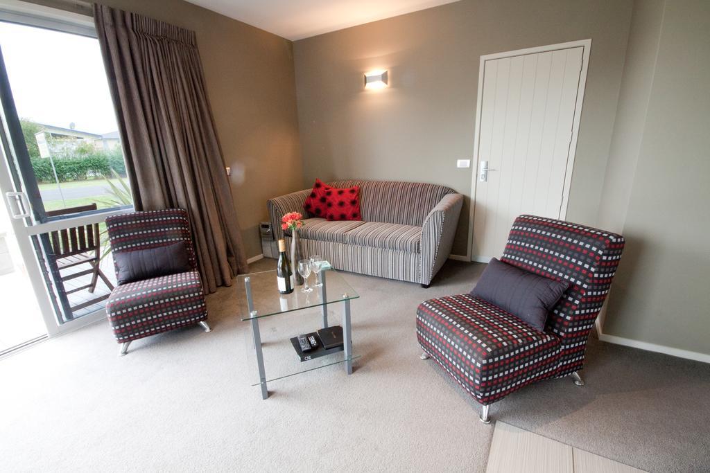 Bay Breeze Accommodation Cooks Beach Eksteriør bilde